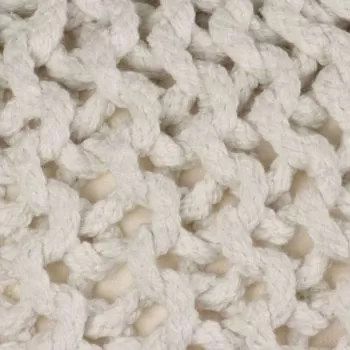 Puf tricotat manual, alb