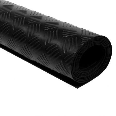 Covor anti-alunecare, negru, 1.5 x 4 m